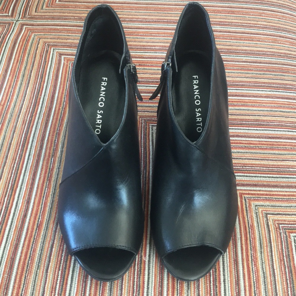 Franco Sarto Booties NEW CONDITION